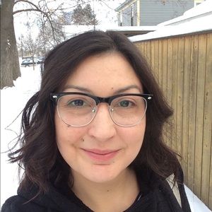 Meet your Posher, Wisper